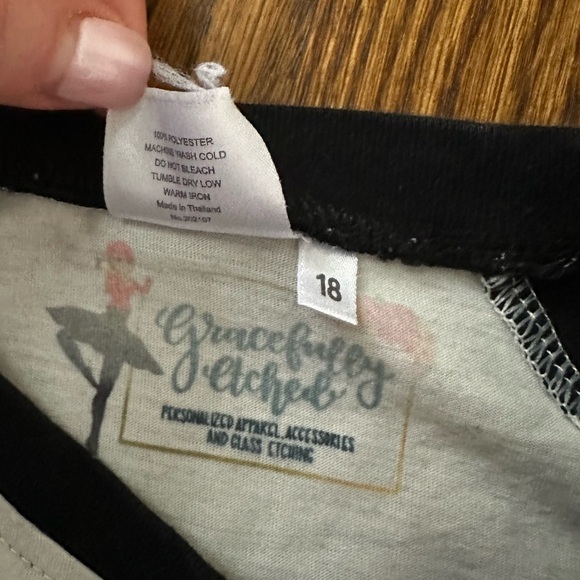 Tree Rex Christmas raglan tshirt, size 18M - Picture 4 of 4